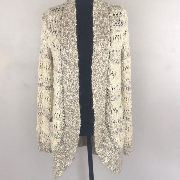 Anthropologie Sweaters - Anthropologie NWT cardigan Size M